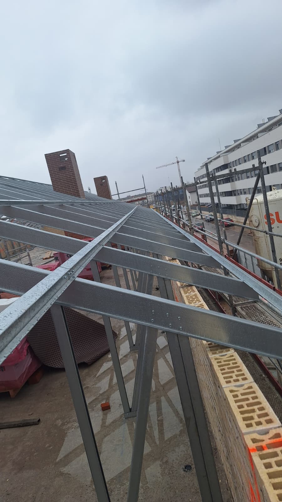 Estructura metalica habitable para tejados